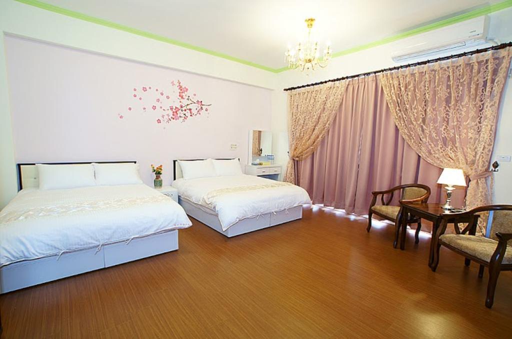 East First B&B Taitung Екстериор снимка